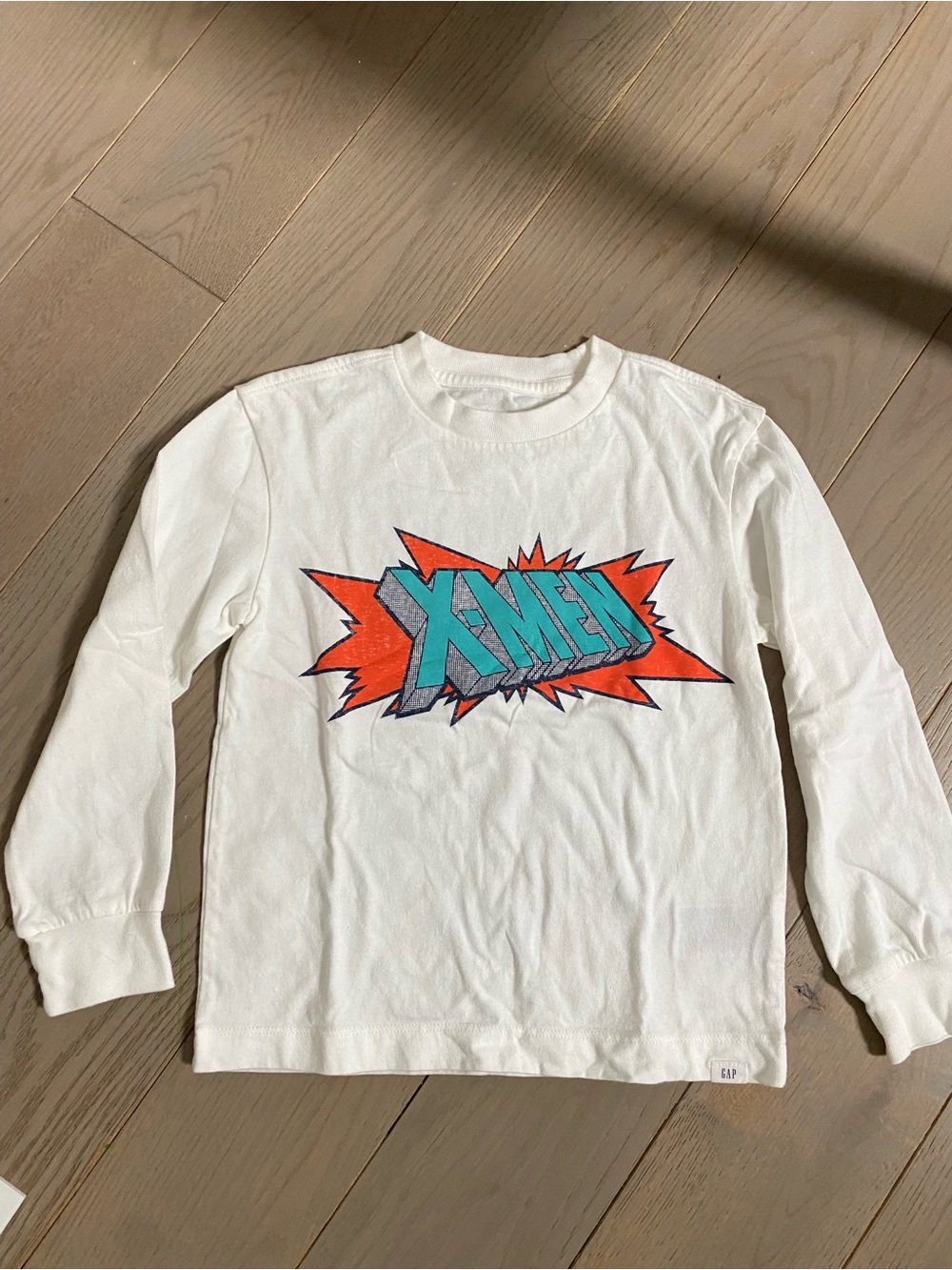 GAP White Long Sleeve X-Men Graphic Tee with Teal and Orange Logo- 4/5T